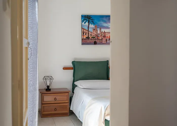 I Mori-holiday Apartment Palermo